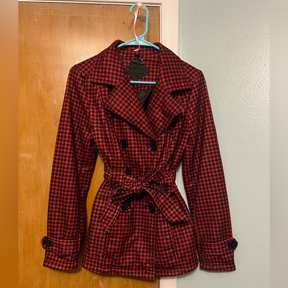 JouJou. Red and black houndstooth peacoat. M juniors. Practically brand new!